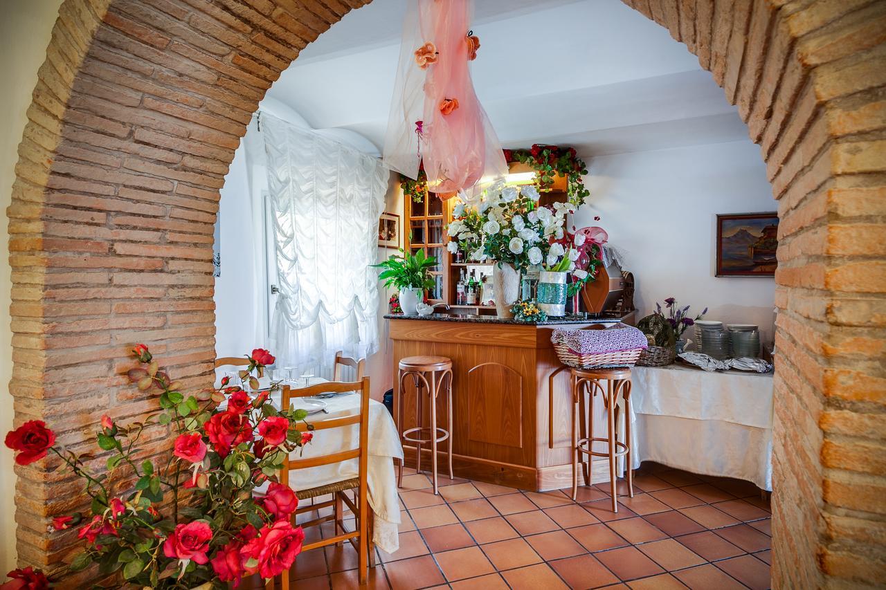 Hotel Villa Laura ริมินี ภายนอก รูปภาพ